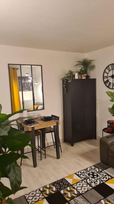 Emplacement Exceptionnel Et Rare Paris Suresnes Longchamp Bagian luar foto