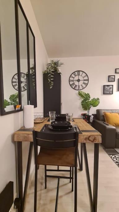 Emplacement Exceptionnel Et Rare Paris Suresnes Longchamp Bagian luar foto
